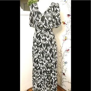 Papier Gray White Maxi Dress Sz. 0